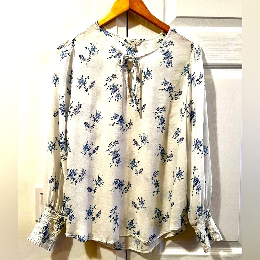 Lucky Brand Cream and Blue Floral Top